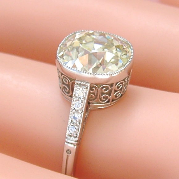 ART DECO 4ct CUSHION DIAMOND ENGAGEMENT RING 1930 - Picture 4 of 8